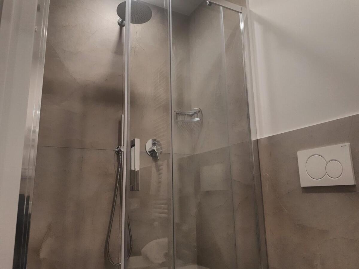 Smart Apartment Sei Chiese - Twa Bologna Szoba fotó