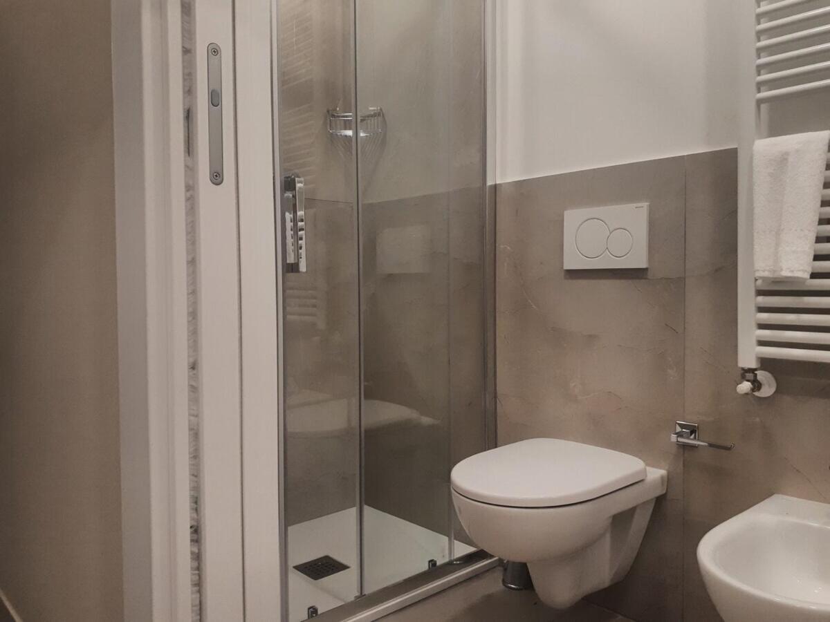 Smart Apartment Sei Chiese - Twa Bologna Szoba fotó