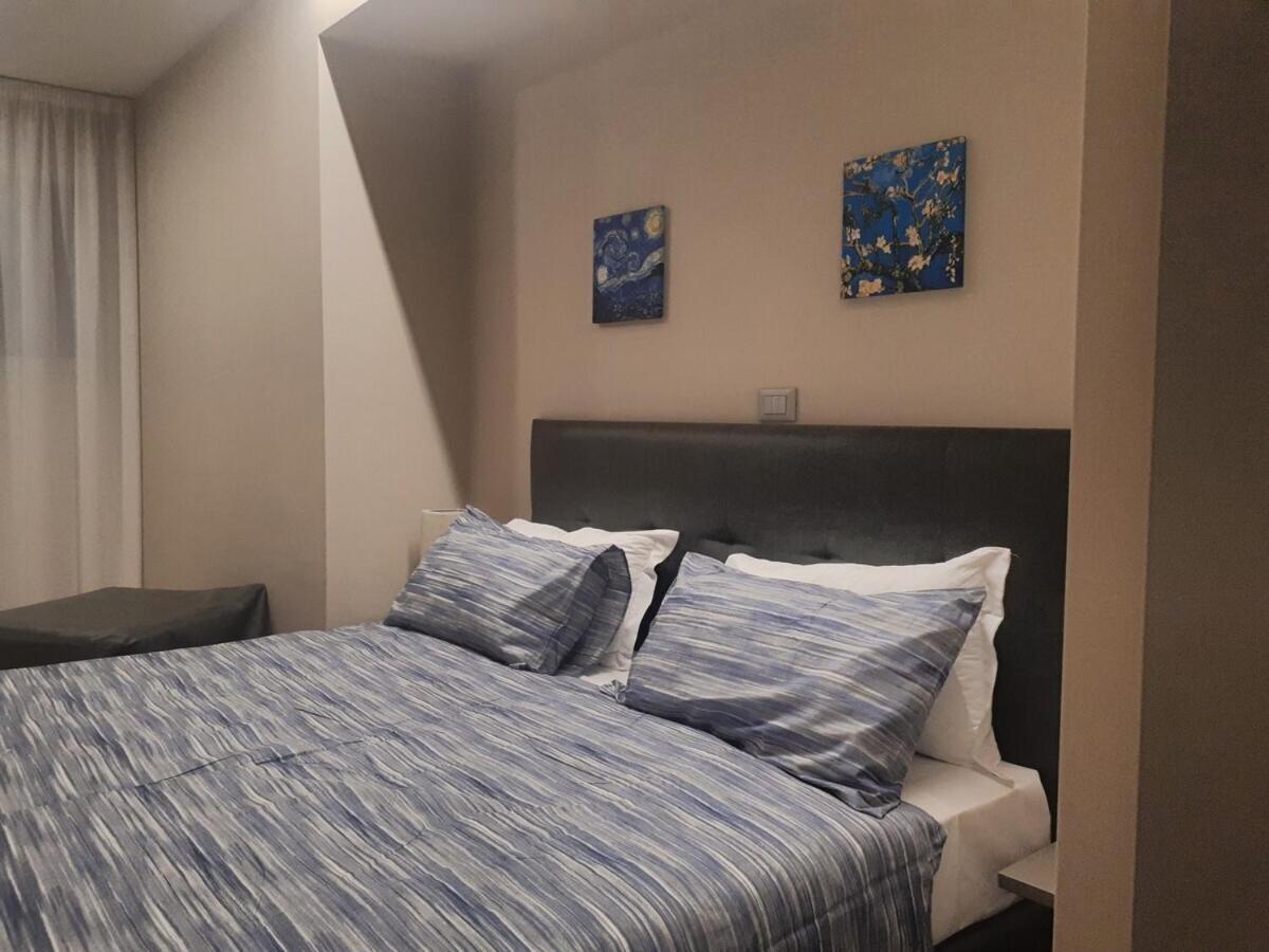 Smart Apartment Sei Chiese - Twa Bologna Szoba fotó